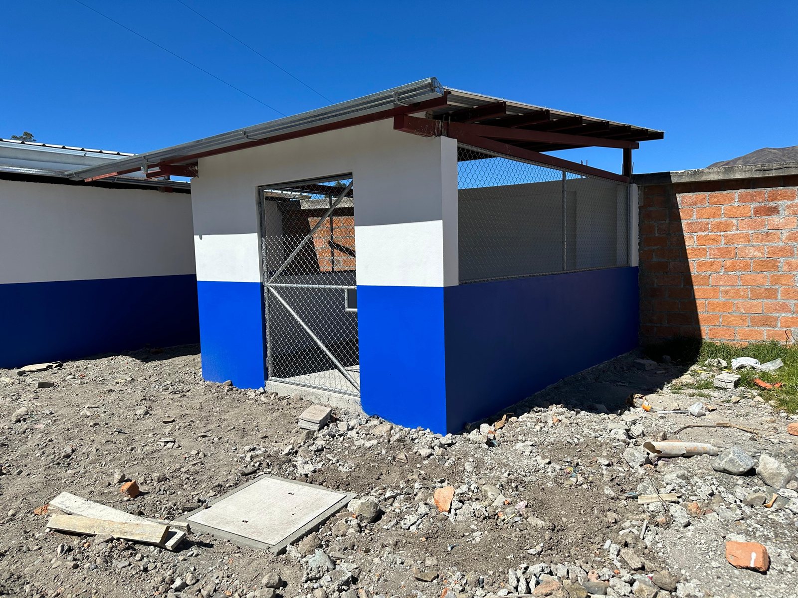 Centro de Acopio y Enfriamiento de Leche, Chuichun, foto 3