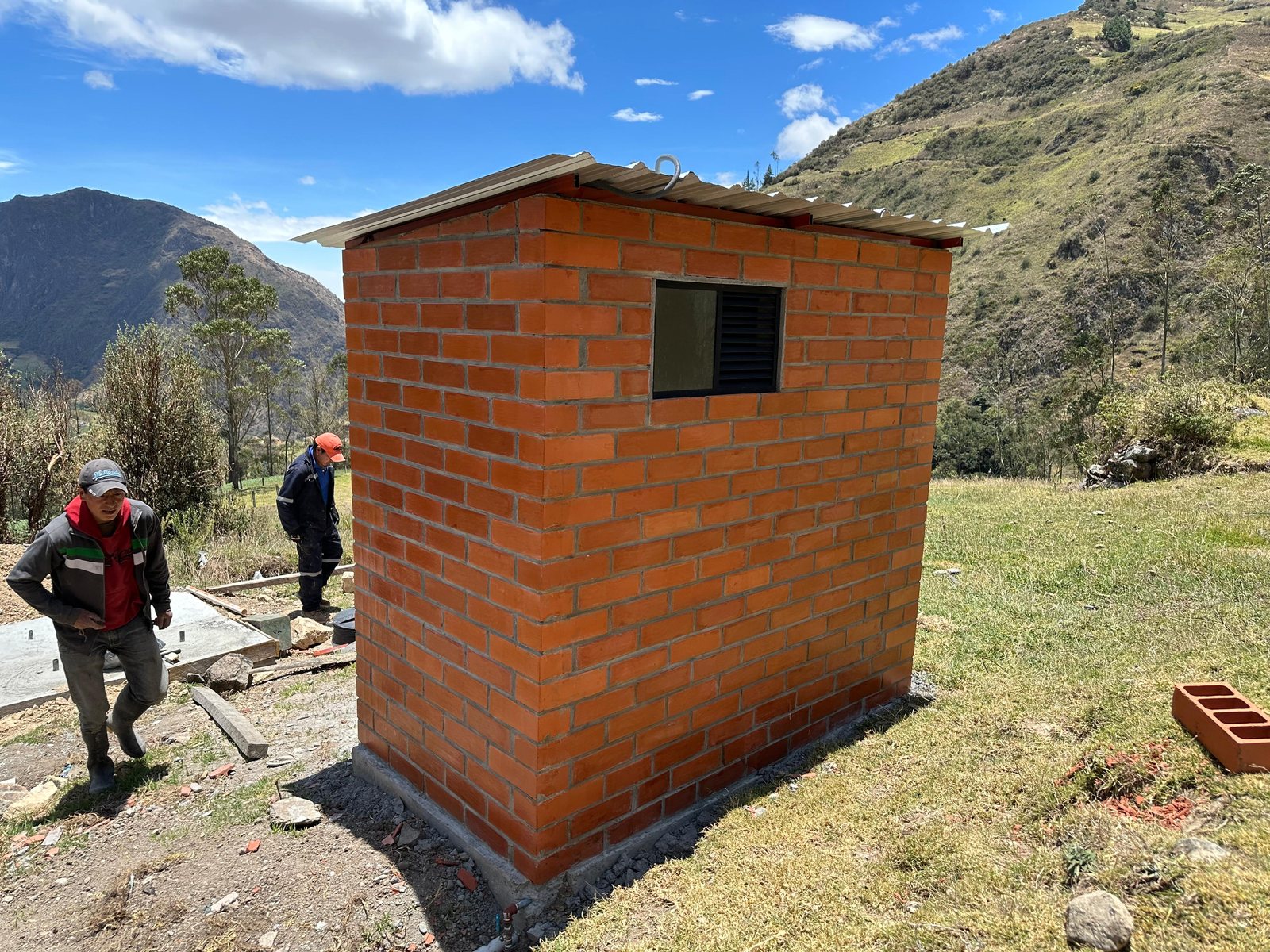 Unidades Básicas Sanitarias con Biodigestor